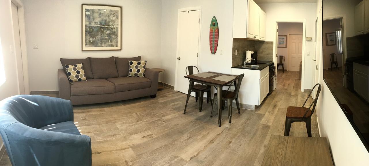 Elizabeth House Inn Диърфийлд Бийч Екстериор снимка